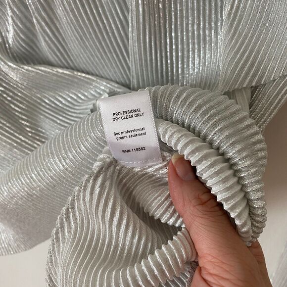 Silver Metallic Shiny Striped Ribbed One Shoulder One Long Sleeve Ruffle Top S - Picture 4 of 8